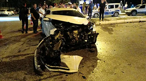 Amasya'da otomobil ile hafif ticari araç çarpıştı: Bir kişi hayatını kaybetti