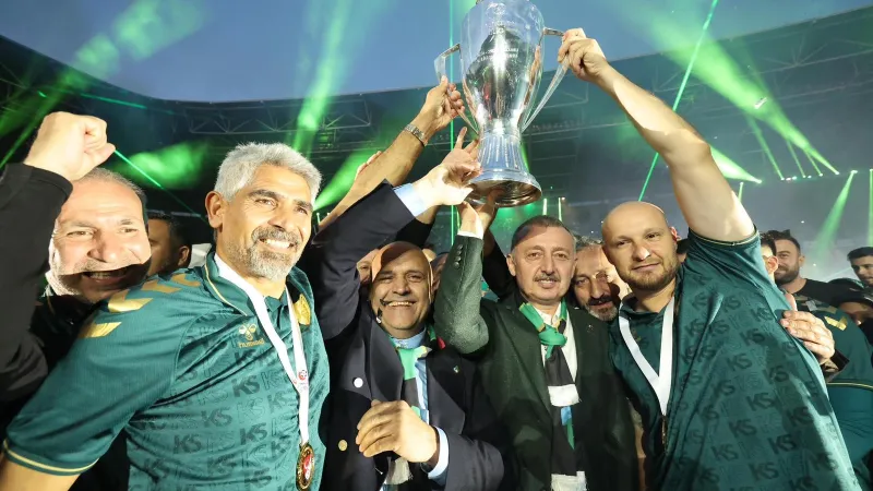 Avrupa'da düşenler ve çıkanlar... Avrupa ligleri yeniden şekillendi