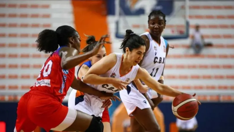 Beşiktaş BOA Kadın Basketbol Takımı, Özge Özışık ile sözleşme yeniledi