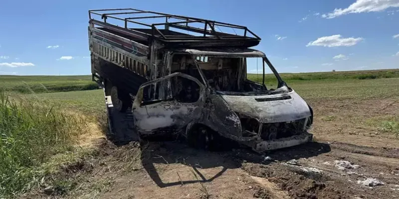 Diyarbakır'da Korkunç Cinayet! Baba Oğul Yakılarak Öldürüldü!