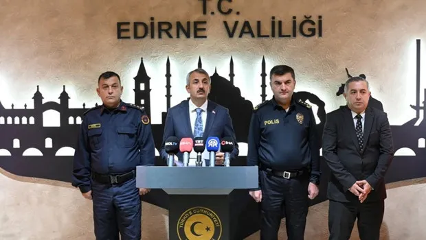 Edirne'de Göçmen Kaçakçılarına Şok Baskın! İşte Yakalanan Sayı