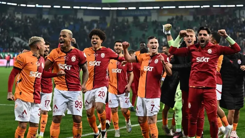 Galatasaray'ın yıldızına talip var! İki kat maaş teklif ettiler