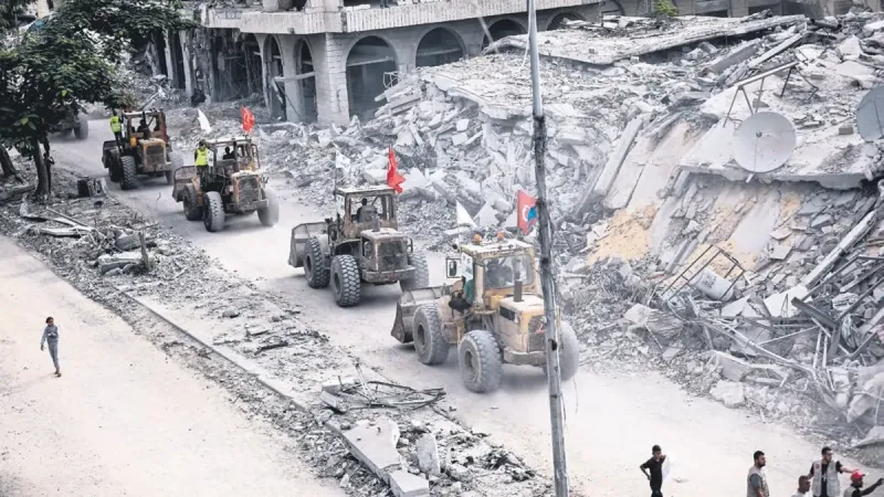 Gazze'deki enkazlara Türk eli