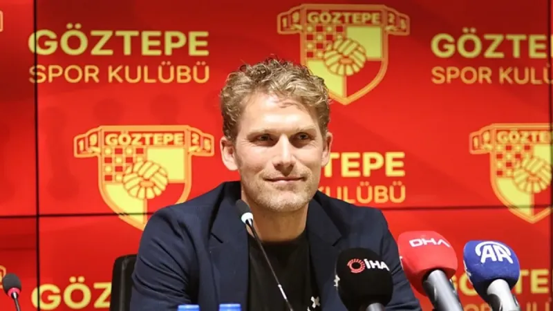 Göztepe'de Başkan Ankersen, kulübün 100. yılını kutladı