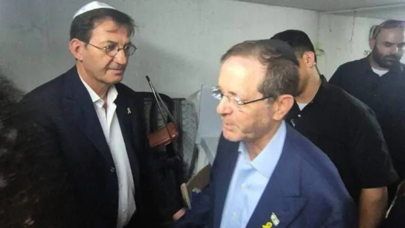 İsrail Cumhurbaşkanı Herzog sığınakta