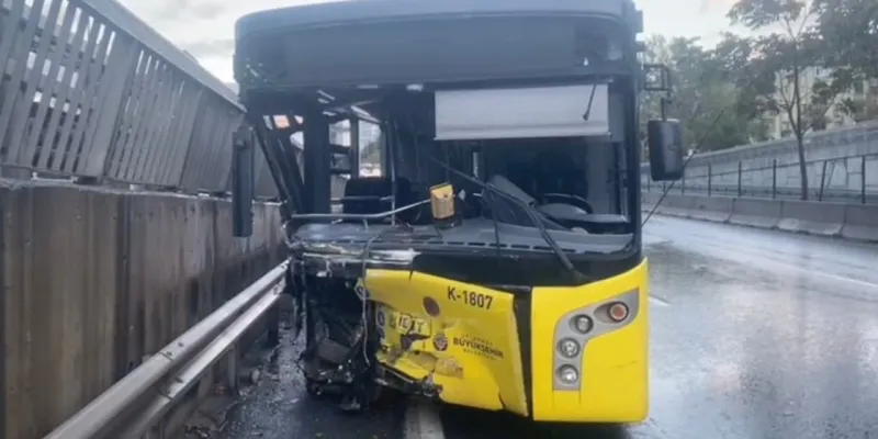İstanbul'da otobüs şoförü alkollü çıktı! İki yolcu kazada yaralandı