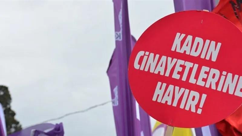 İzmir'de Urla'da kadın cinayeti: Silahla vurulan kadın öldü, 2 kişi yaralandı