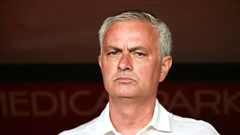 Jose Mourinho yönetimindeki Fenerbahçe'nin kalesi düştü