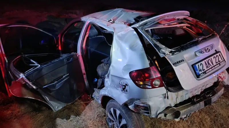 Konya'da otomobil şarampole devrildi: 1 ölü, 3 yaralı