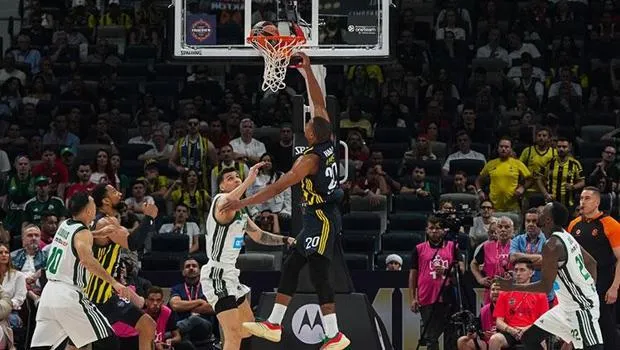 Maçın MVP'si Devon Hall!