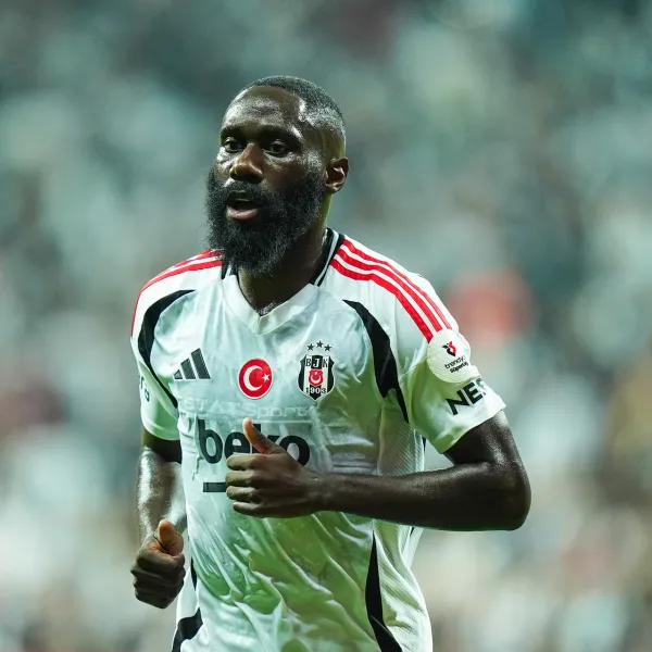 Masuaku Beşiktaş'tan Gidecek mi? Transferde Şok Karar!