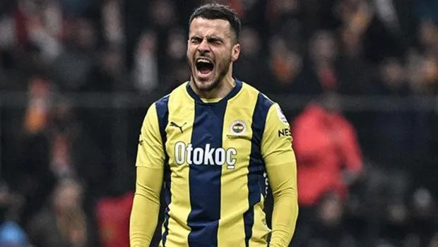 Maximin gitti, Kostic sırada!