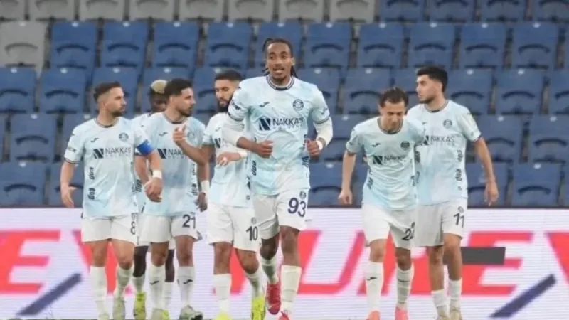 Başakşehir Şoku! Adana Demirspor Deplasmanda Yıkımı Yaşattı!