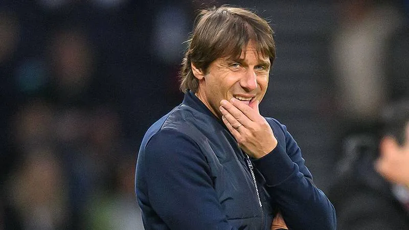Napoli'den Antonio Conte kararı