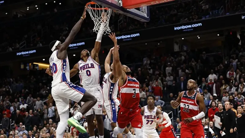 NBA'de Philadelphia 76ers 4'te 4 yaptı!