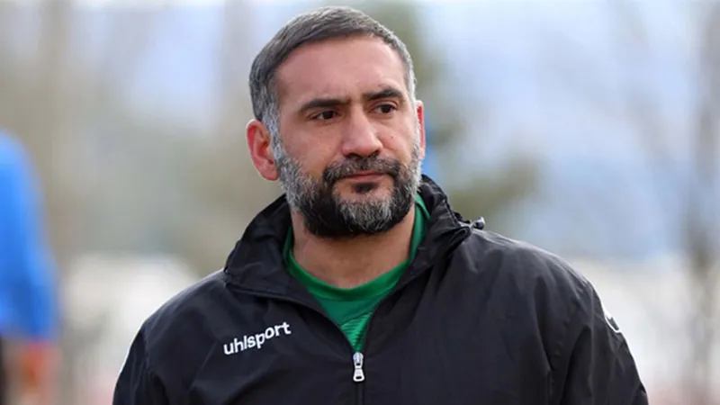 1 yıl 8 aylık hapis cezası onanmıştı! Eski milli futbolcu Ümit Karan cezaevine gönderildi