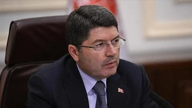 Bakan Tunç'tan 27 Nisan e-muhtırasının yıl dönümünde açıklama