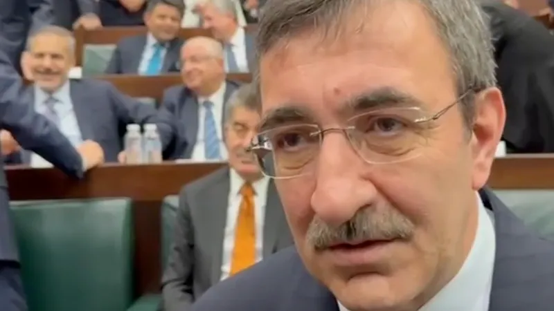 Cumhurbaşkanı Yardımcısı Yılmaz'dan Kürt konferansı tepkisi: "Suriye'yi parçalamaya dönük çabaları tasvip etmiyoruz"