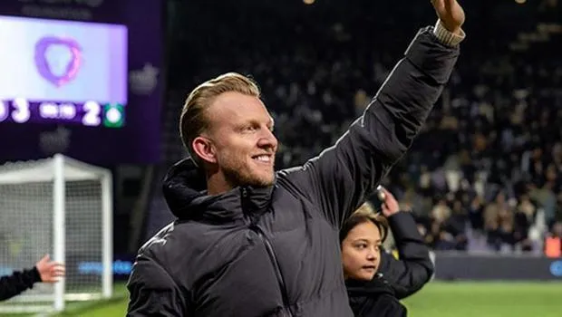 Dirk Kuyt'ın takımı küme düştü!