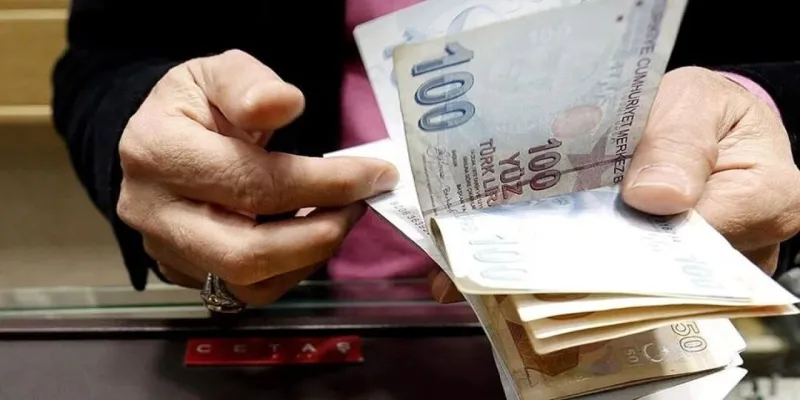 Emekliler bayram ikramiyesi için gün sayıyor: Ödemelerde tarih netleşiyor