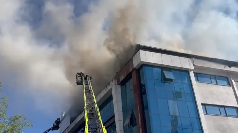 Esenyurt’ta tekstil fabrikasında yangın