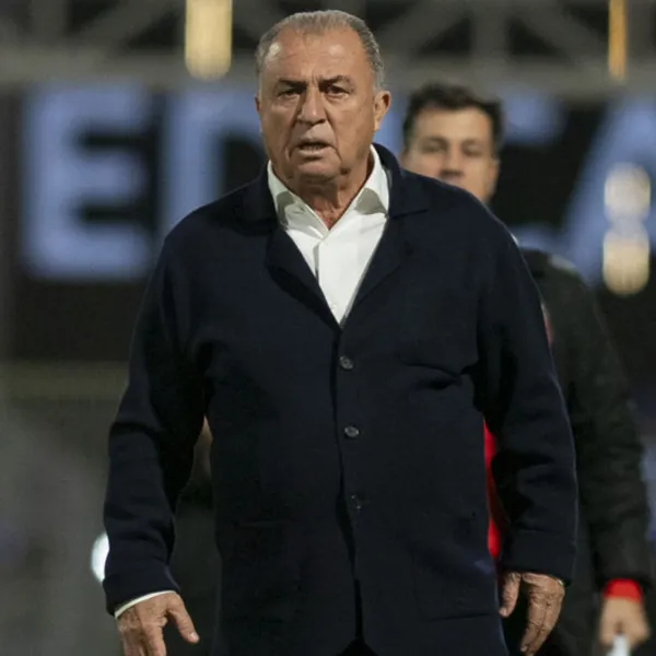 Fatih Terim, Arabistan'da seriye bağladı!