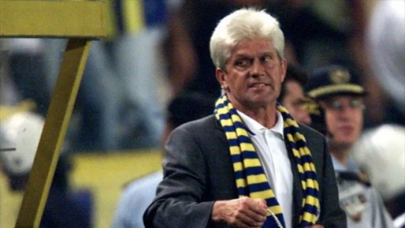 Fenerbahçe'nin eski teknik direktörü Werner Lorant hayatını kaybetti