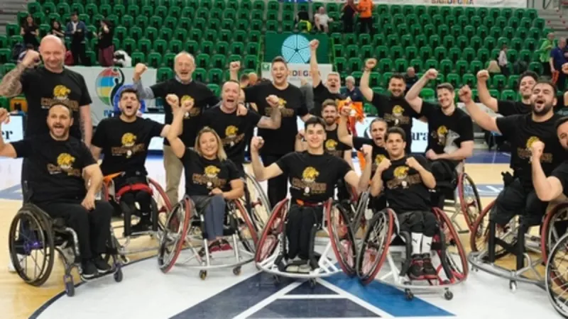 Galatasaray Fuzul Tekerlekli Sandalye Basketbol Takımı IWBF EuroCup 1 şampiyonu! Başkan Erdoğan'dan tebrik
