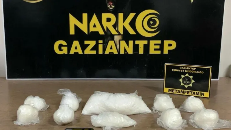 Gaziantep'te yüzlerce gram metamfetimin bulundu: 3 şahıs tutuklandı