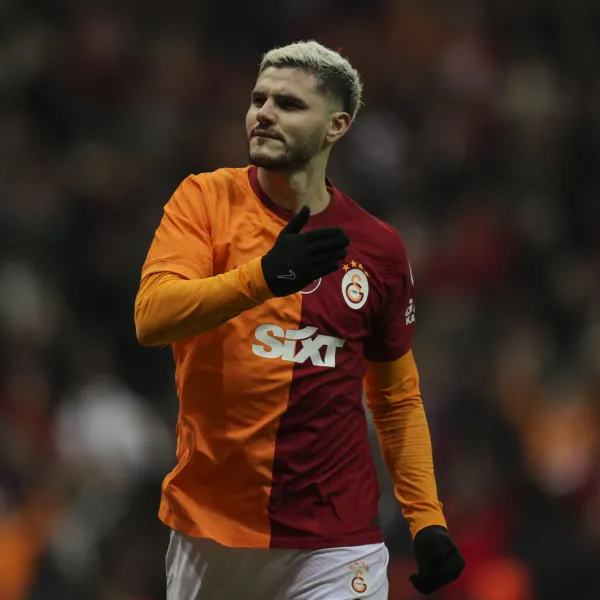 G.Saray'dan Icardi yalanlaması!