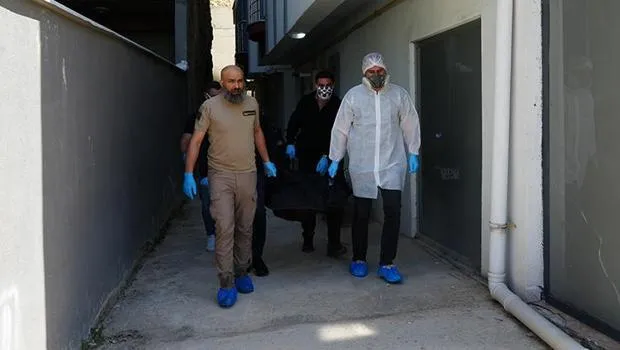 Koku ihbarı vahşeti ortaya çıkardı! Hamile kadının cesedi bulundu
