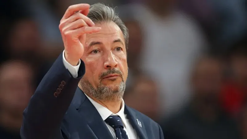 Luca Banchi: İki takım da ne seviyede basketbol oynadıklarını bir kez daha gösterdi