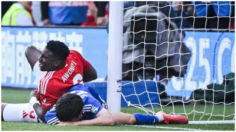 Maçta direğe çarparak ağır yaralanan ünlü futbolcu, ölüm riski nedeniyle suni komaya alındı!