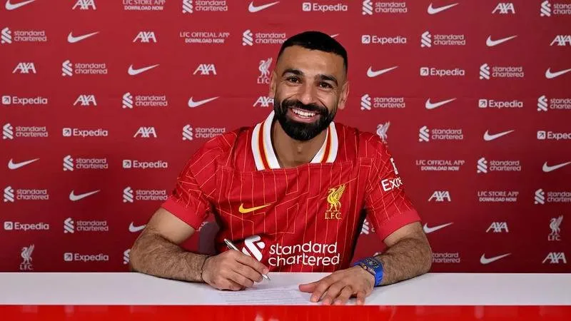 Mohamed Salah Liverpool ile olan sözleşmesini uzattı!