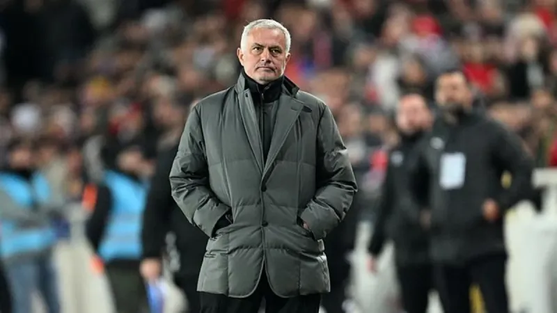Mourinho'dan takıma uyarı!