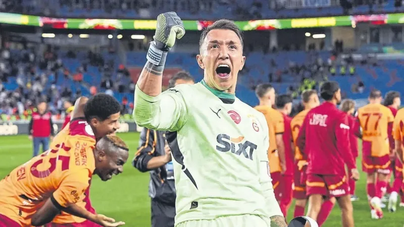 Muslera’dan yeşil ışık!