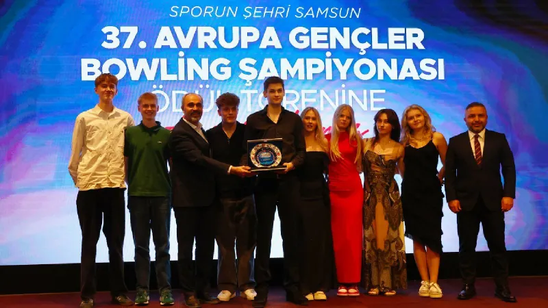 Samsun'da, Gençler Avrupa Bowling Şampiyonası'nın kapanış seremonisi yapıldı