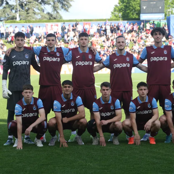 Trabzonspor U19'a destek mesajları!