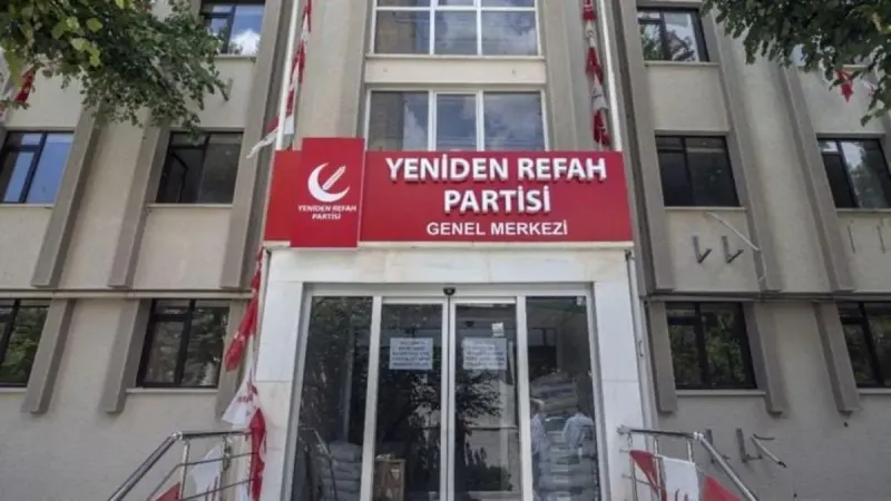 Yeniden Refah Partisi Kırşehir Teşkilatı'nda toplu istifa krizi : Üst düzey ayrılıklar 118 kişiye ulaştı