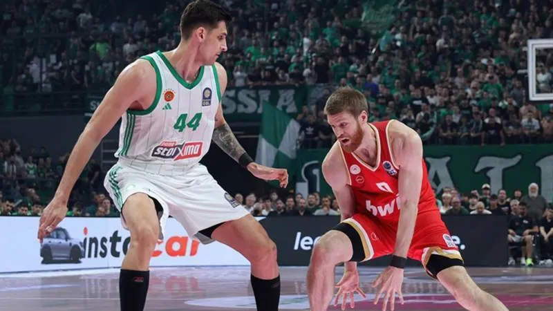 Olimpiyakos, Panathinaikos'u yenerek Yunanistan'da şampiyon oldu