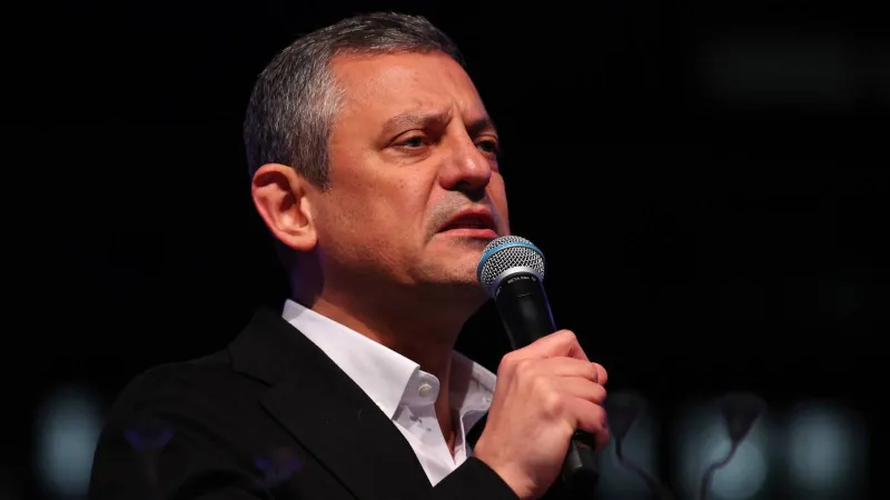 Özgür Özel'den Asgari Ücret Çıkışı: Temmuzda Zam Şart Mı?