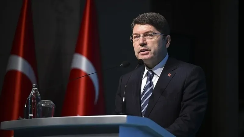 Trafikte yol kesenler yandı: Hangi suçların cezası arttırılacak? Adalet Bakanı Yılmaz Tunç Ceza İnfaz Kanunu'ndaki düzenlemeleri anlattı